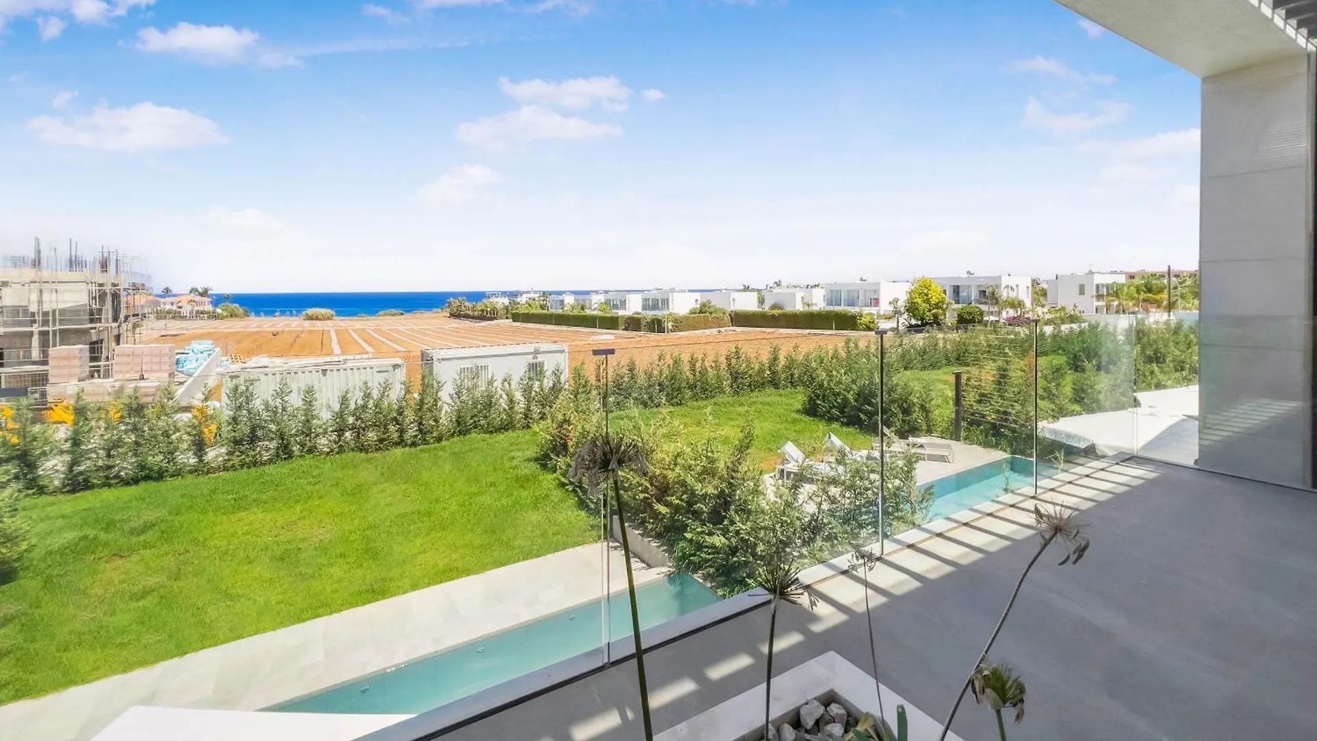Azure Seaview - Diamond Villa Protaras Cyprus